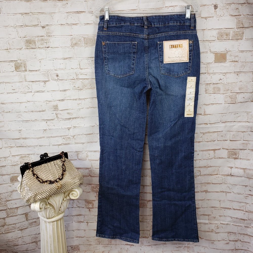 NWT Bitten by Sarah Jessica Parker Size 6 Premium Bootleg Bootcut Jeans Stretch - Picture 5 of 11